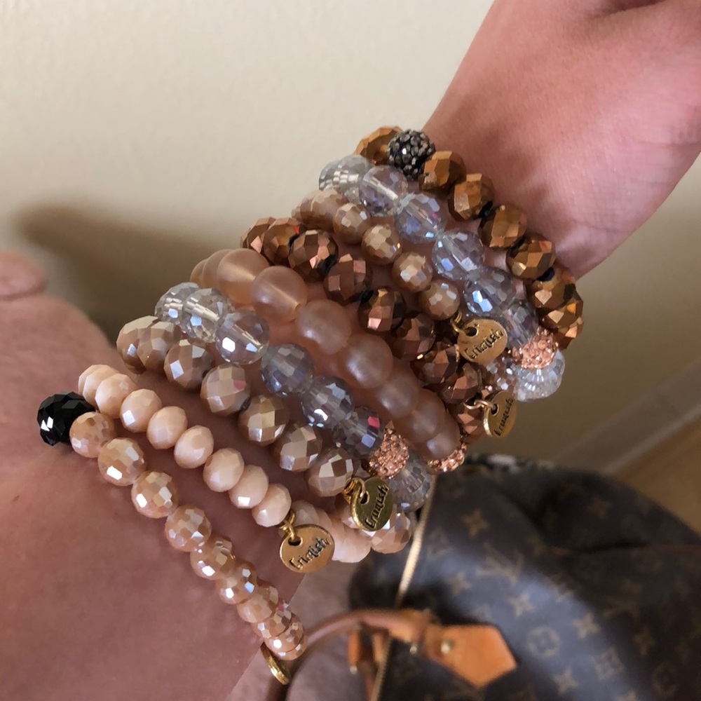 Erinish bracelts